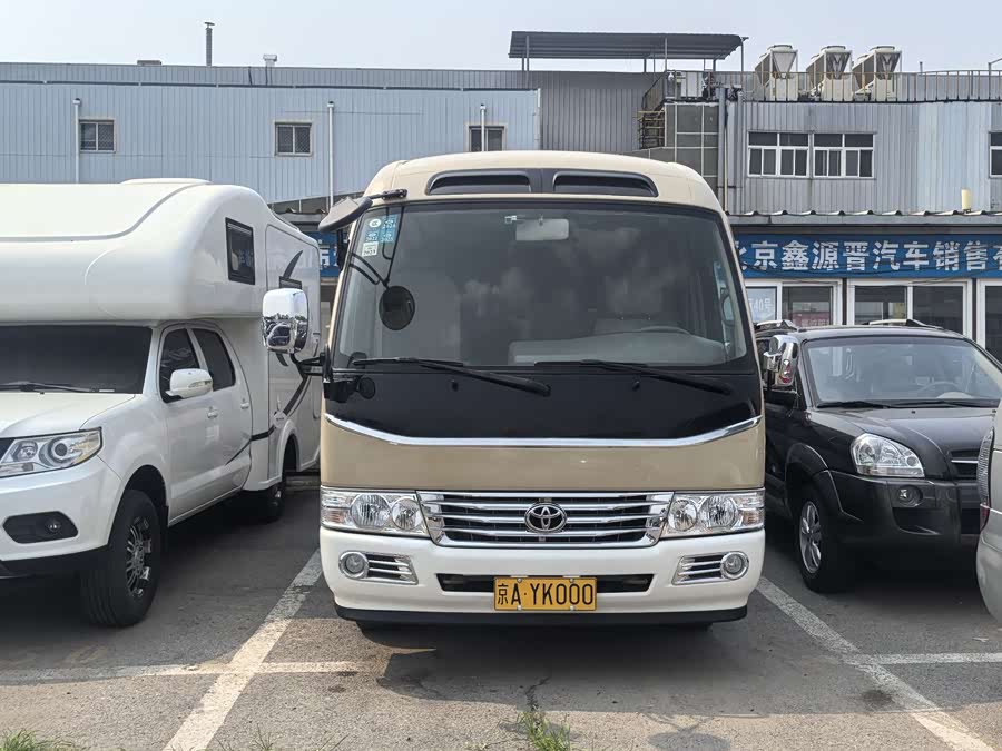 Toyota Coaster 2021 #3 Toyota Coaster 2021 car image #3