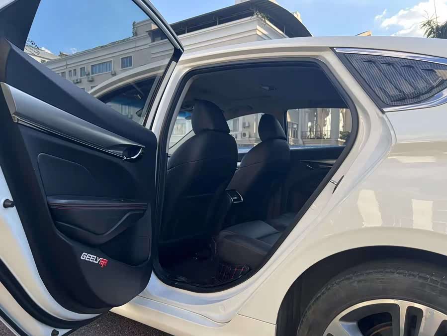 GEELY 2019 #7 GEELY 2019 car image #7
