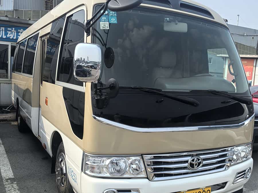 Toyota Coaster 2021 #2 Toyota Coaster 2021 car image #2