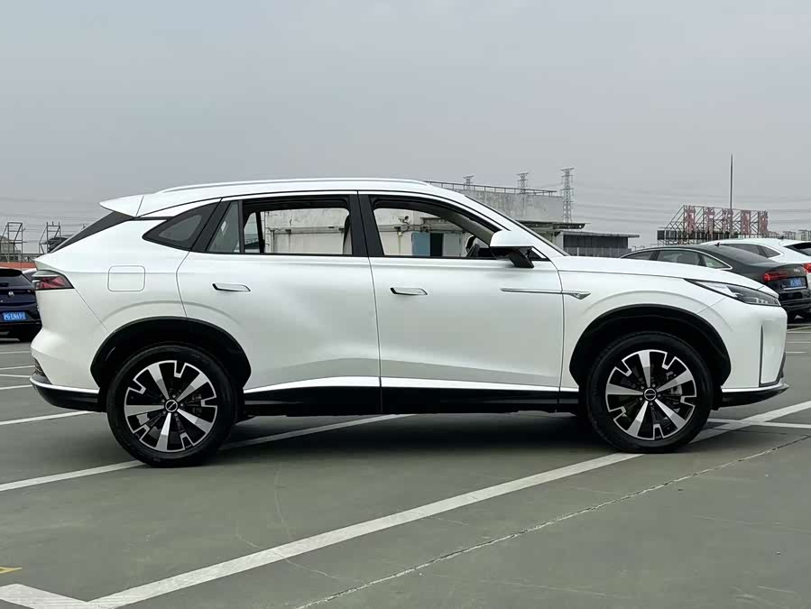 Roewe D5X DMH 2025 #13 Roewe D5X DMH 2025 car image #13