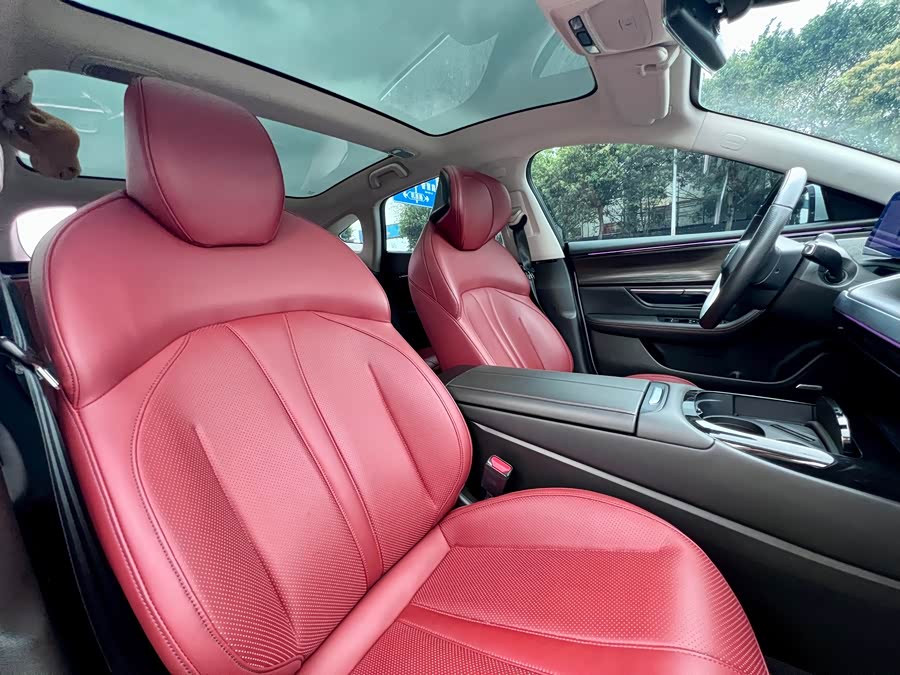 Xpeng P7 2021 #13 Xpeng P7 2021 car image #13