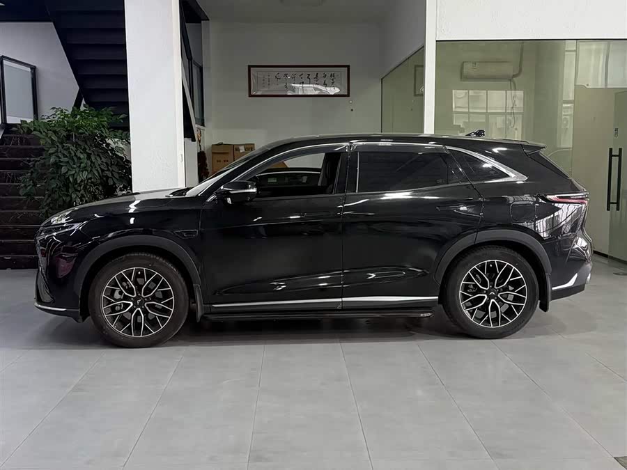 Kaiyi Kunlun New Energy 2025 #4 Kaiyi Kunlun New Energy 2025 car image #4