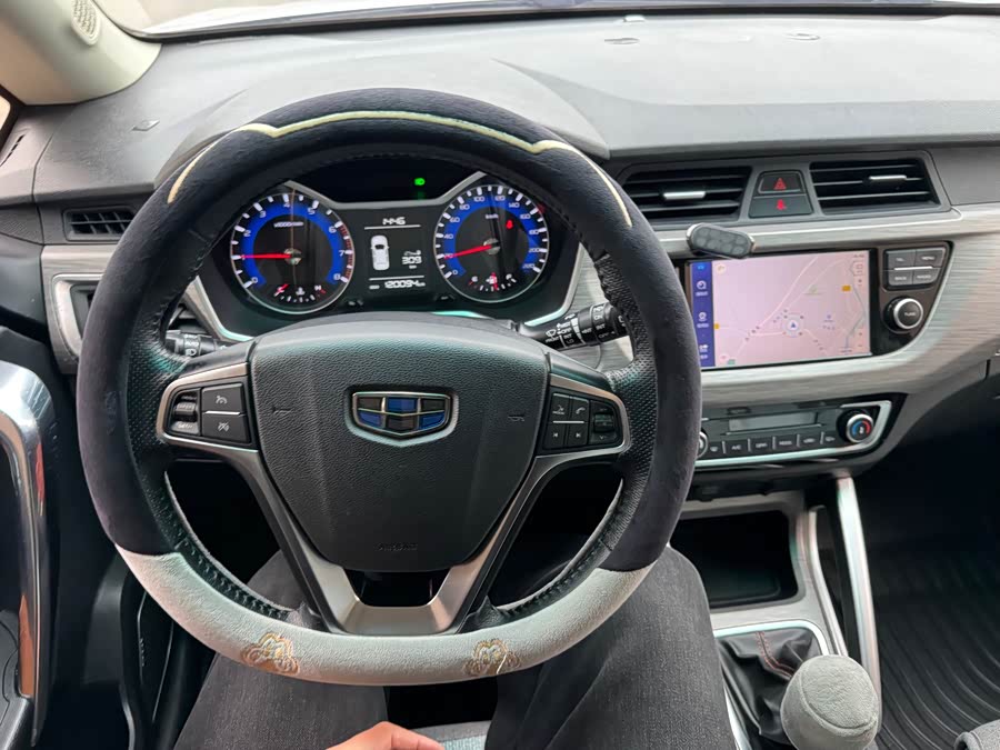 GEELY 2018 #11 GEELY 2018 car image #11
