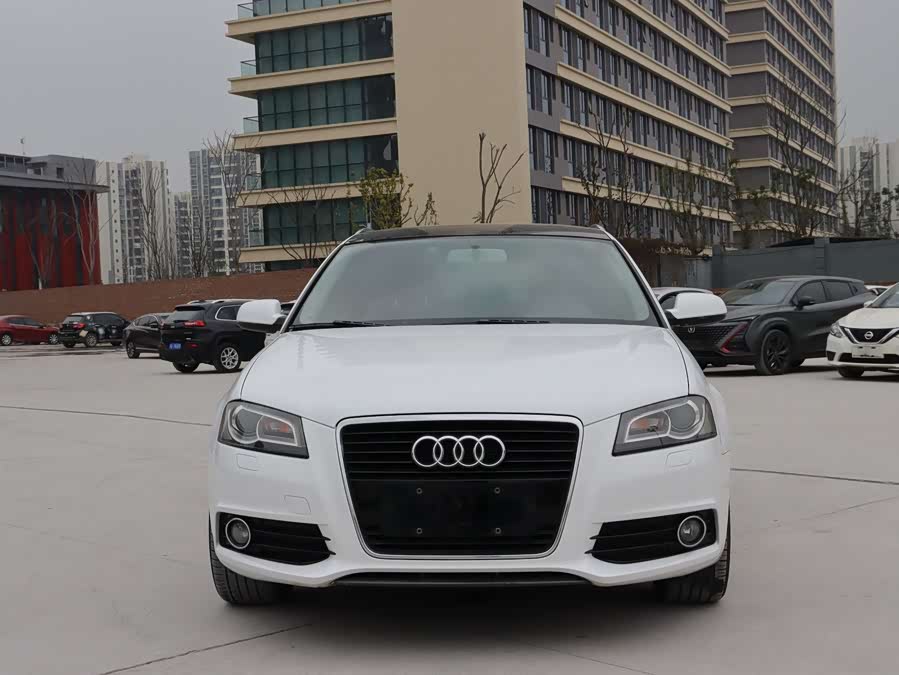 Audi A3 (Imported) 2013 #3 Audi A3 (Imported) 2013 car image #3