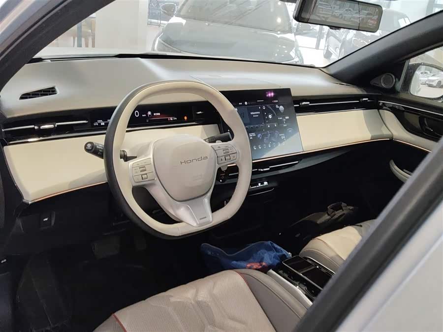 Honda e:NS2 2024 #11 Honda e:NS2 2024 car image #11