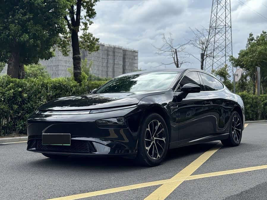 Xpeng P7 2023 #2 Xpeng P7 2023 car image #2