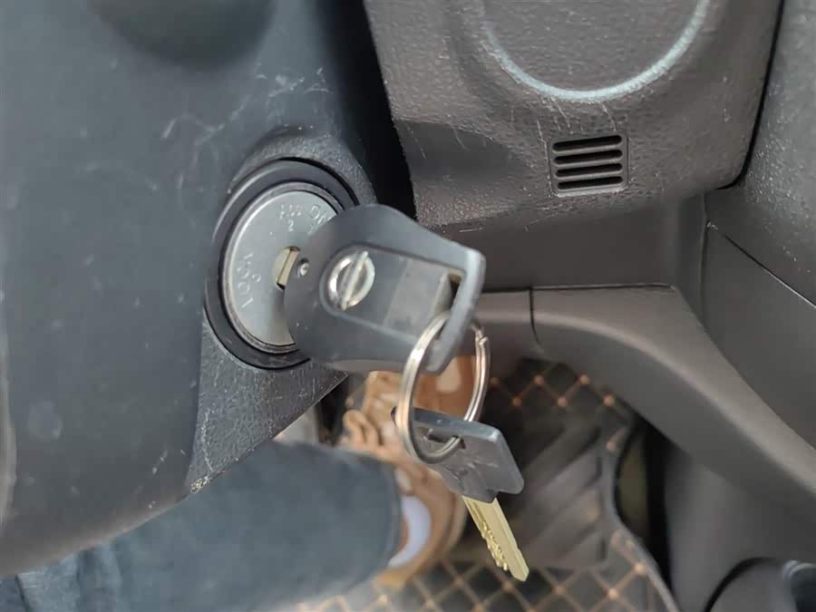 Nissan March 2014 #10 Nissan March 2014 immagine di auto #10