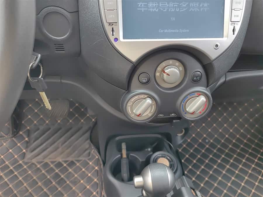 Nissan March 2014 #14 Nissan March 2014 immagine di auto #14