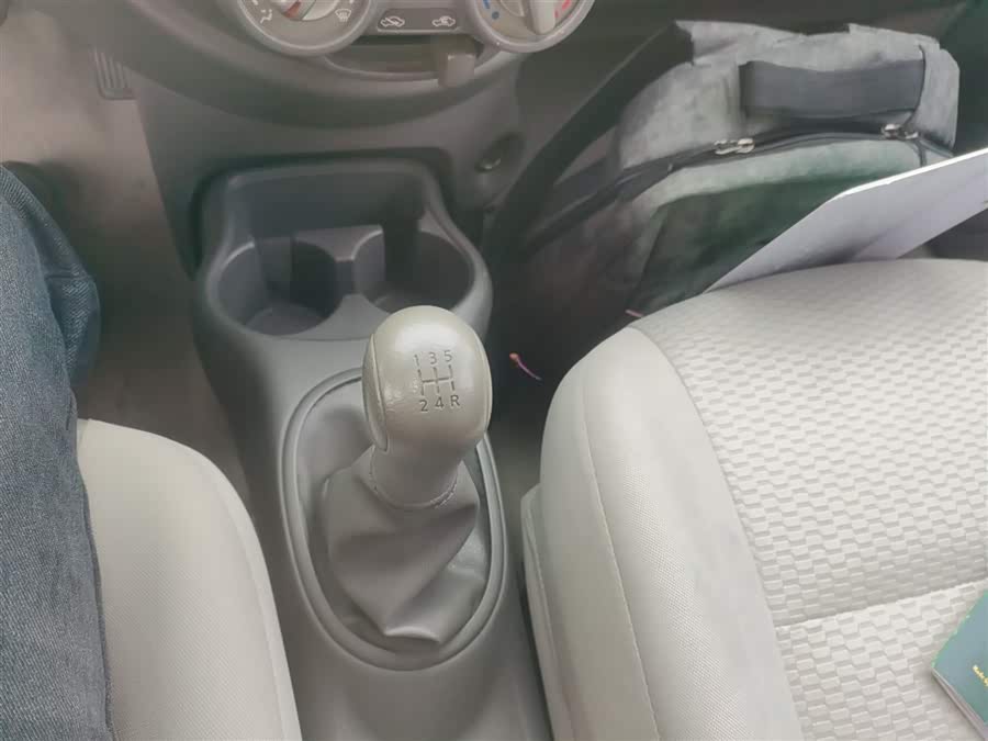 Nissan March 2014 #15 Nissan March 2014 изображение автомобиля #15