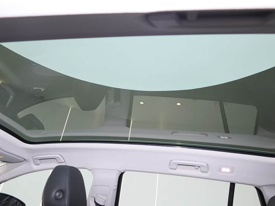 Volkswagen ID.6 X 2023 #16 Volkswagen ID.6 X 2023 immagine di auto #16