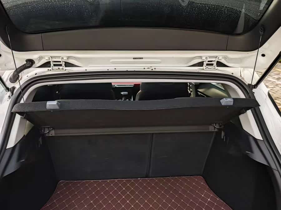 GEELY 2022 #12 GEELY 2022 car image #12