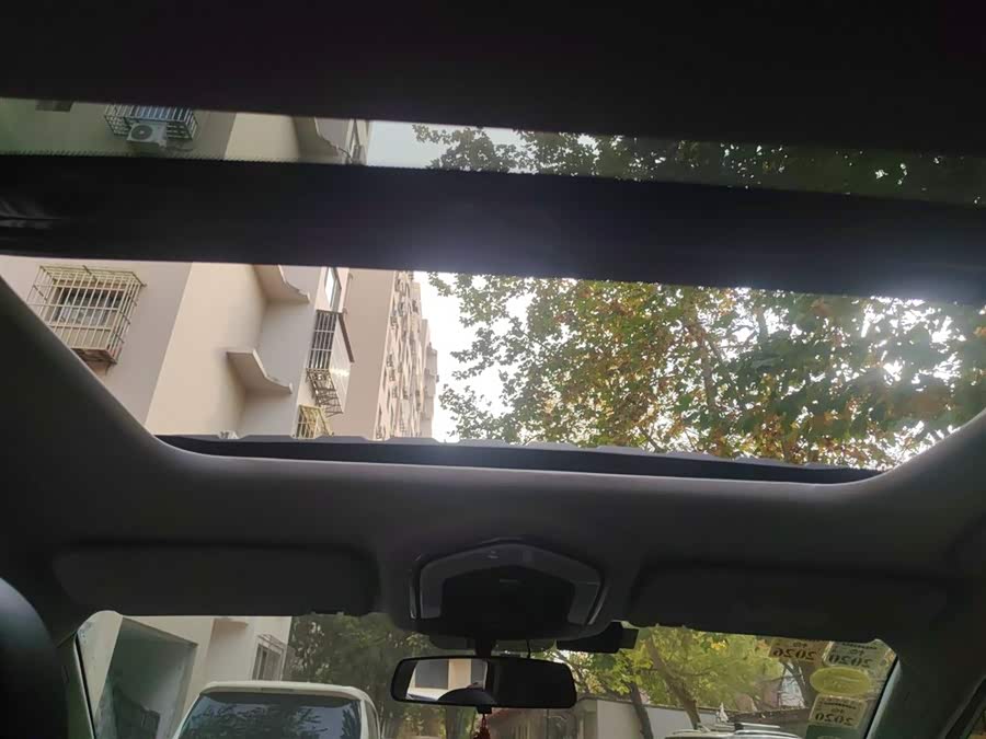 SWM斯威汽车 SWM斯威G01 2018 #21 SWM斯威汽车 SWM斯威G01 2018 汽车图片 #21