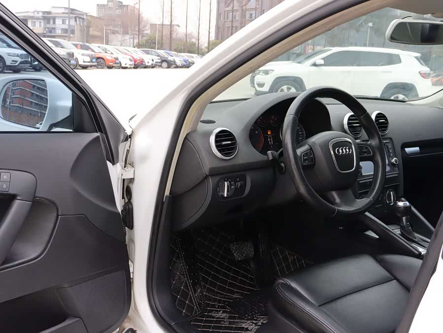 Audi A3 (Imported) 2013 #5 Audi A3 (Imported) 2013 car image #5