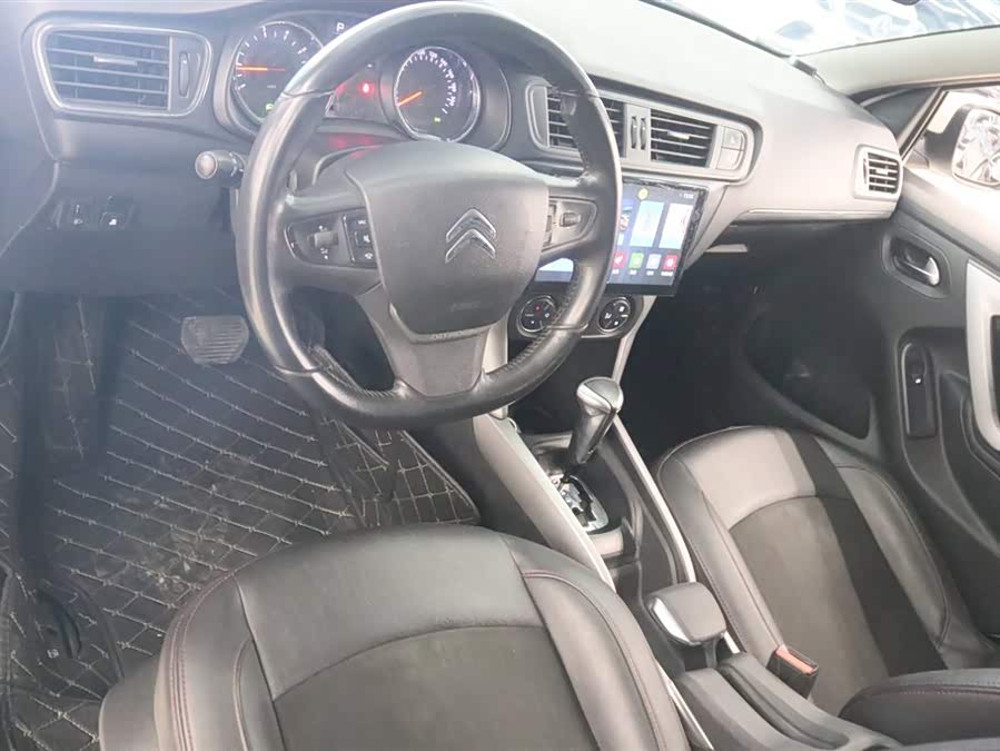 Citroen C3-XR 2017 #9 Citroen C3-XR 2017 car image #9