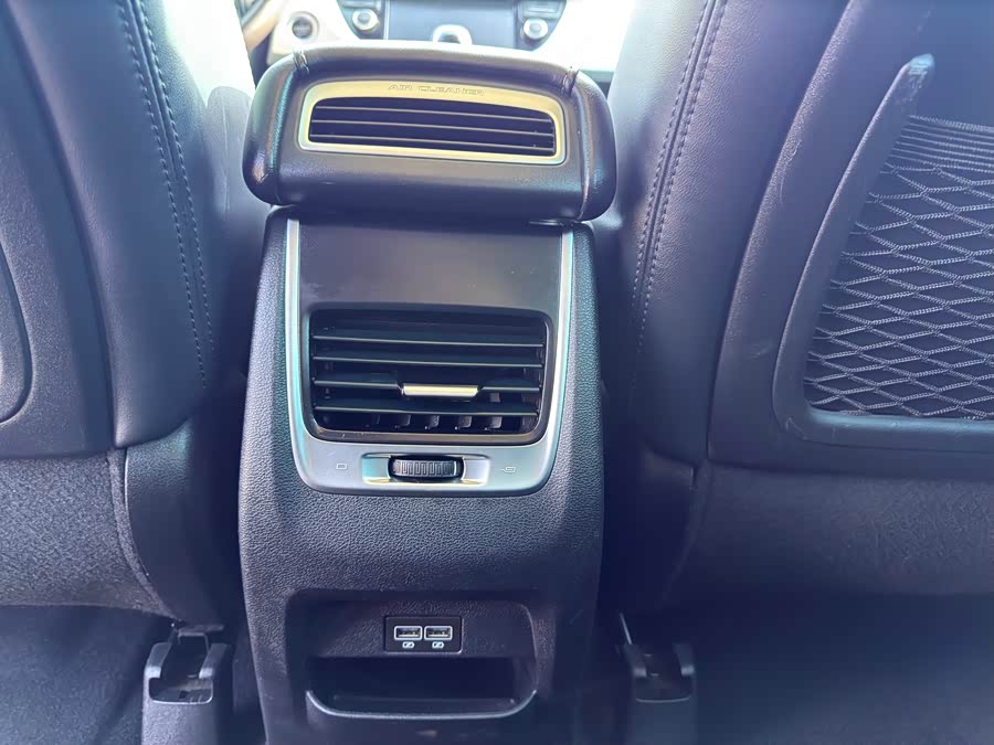 GEELY Boyue 2019 #8 GEELY Boyue 2019 immagine di auto #8