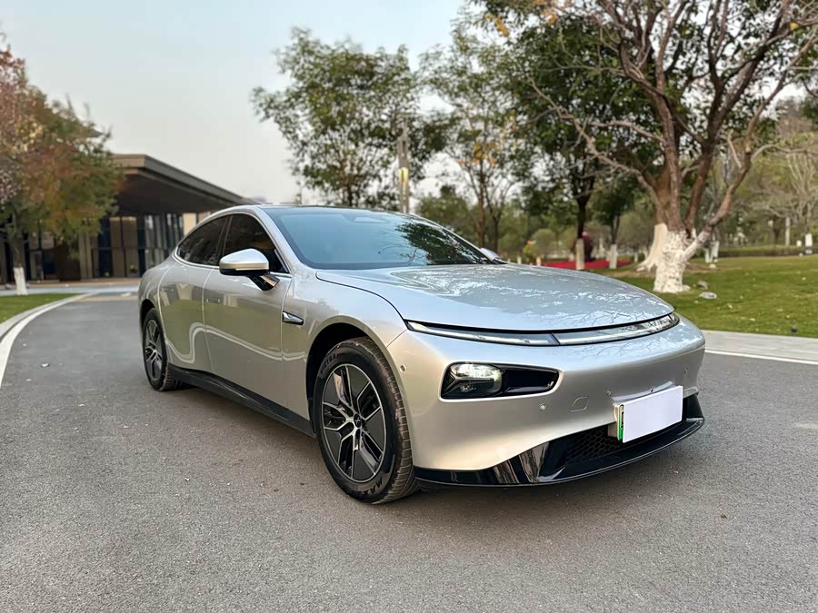 Xpeng P7 2025 #2 Xpeng P7 2025 صورة سيارة #2