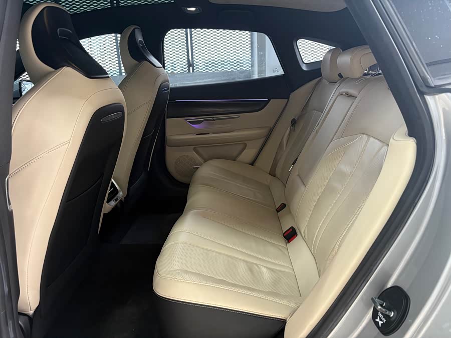 Xpeng P7 2022 #7 Xpeng P7 2022 car image #7