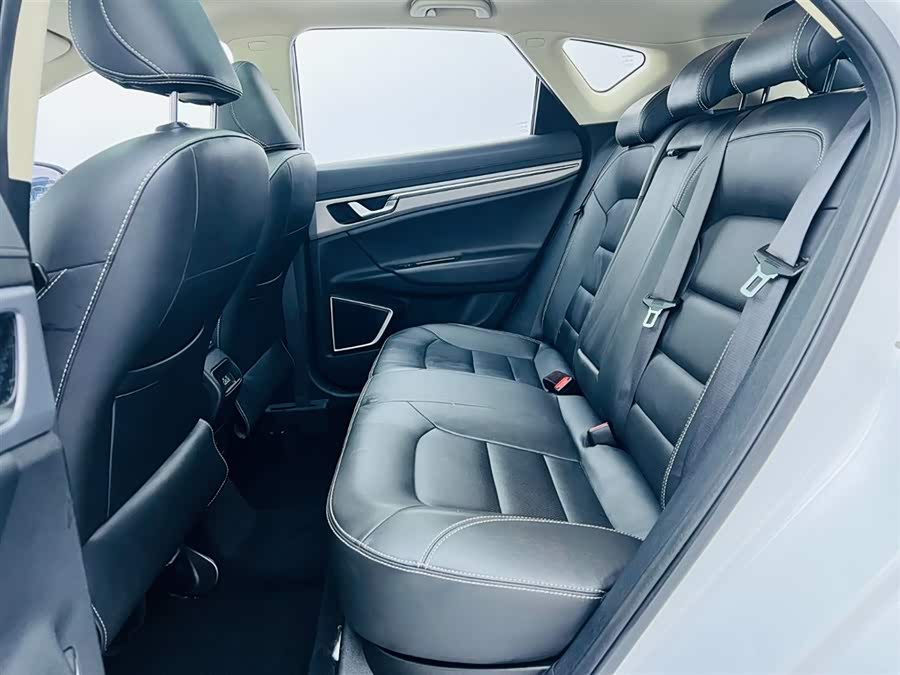 GEELY 2019 #19 GEELY 2019 immagine di auto #19