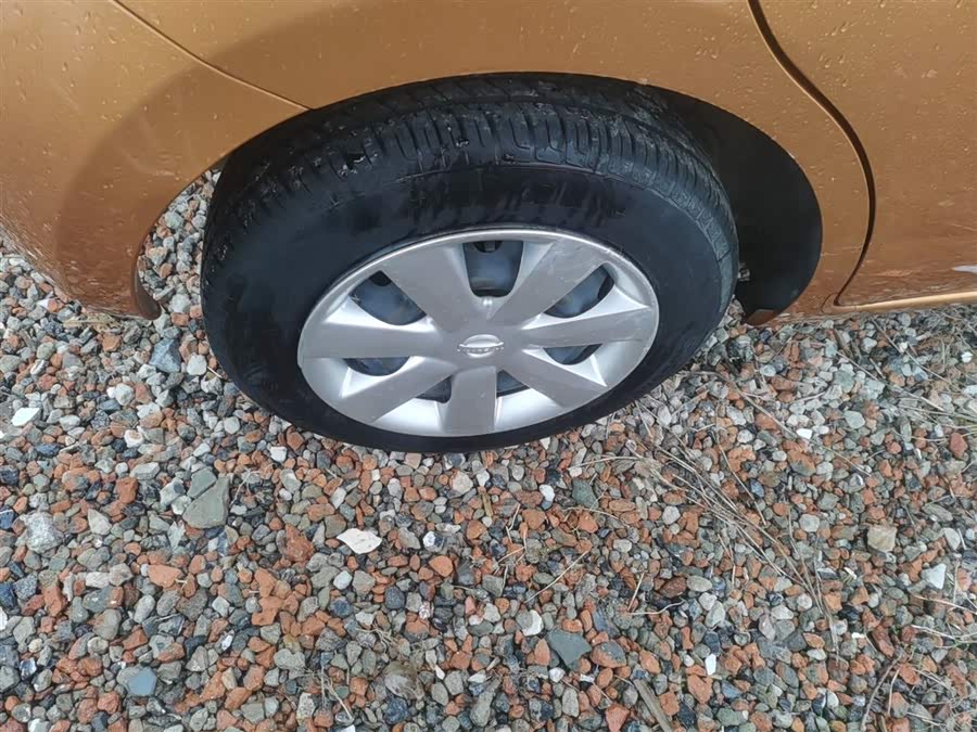 Nissan March 2014 #27 Nissan March 2014 изображение автомобиля #27