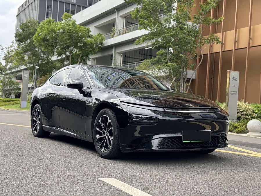 Xpeng P7 2023 #4 Xpeng P7 2023 car image #4