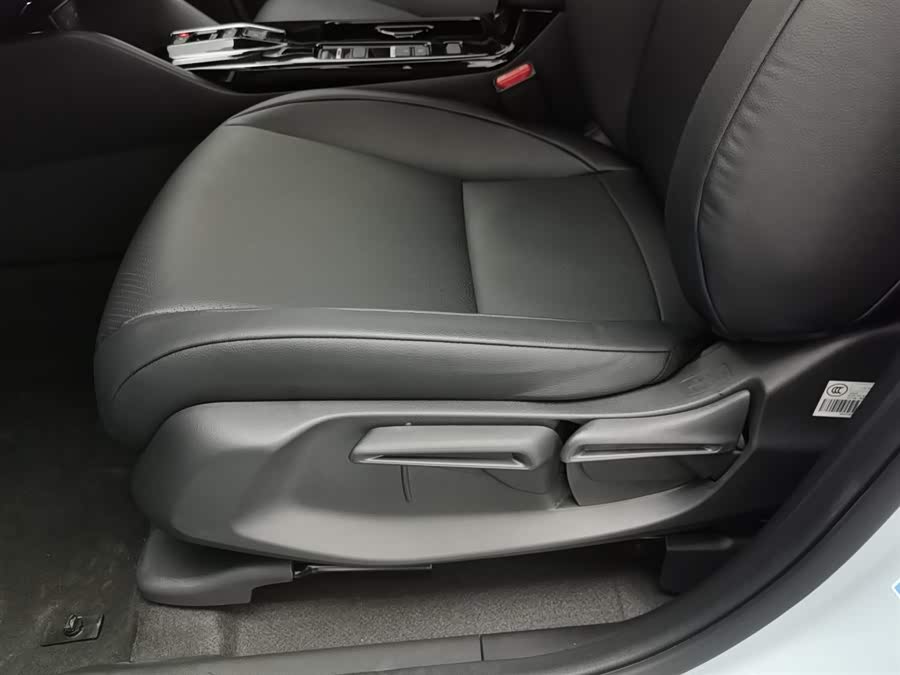 Honda e:NP1 2025 #21 Honda e:NP1 2025 car image #21