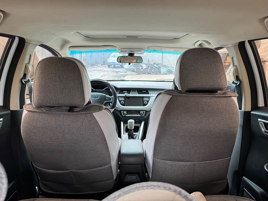 GEELY 2018 #8 GEELY 2018 car image #8