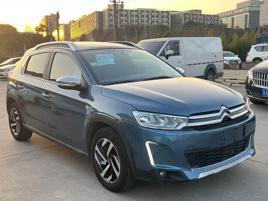 Citroen C3-XR 2015 #4 Citroen C3-XR 2015 car image #4