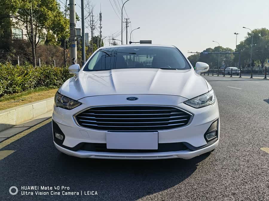 Ford Mondeo 2020 #3 Ford Mondeo 2020 car image #3