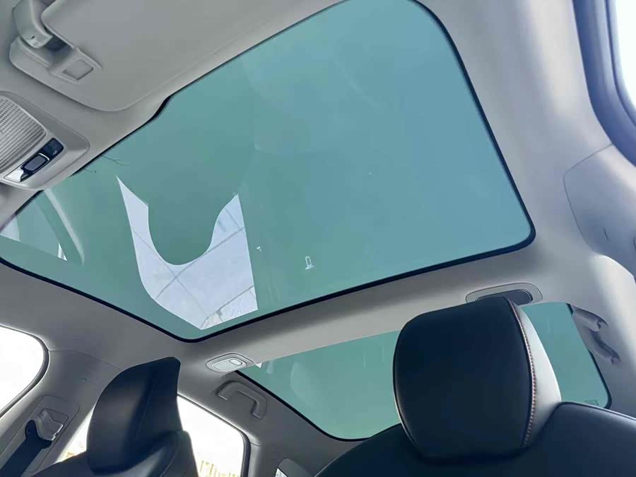 Xpeng P7 2022 #8 Xpeng P7 2022 car image #8