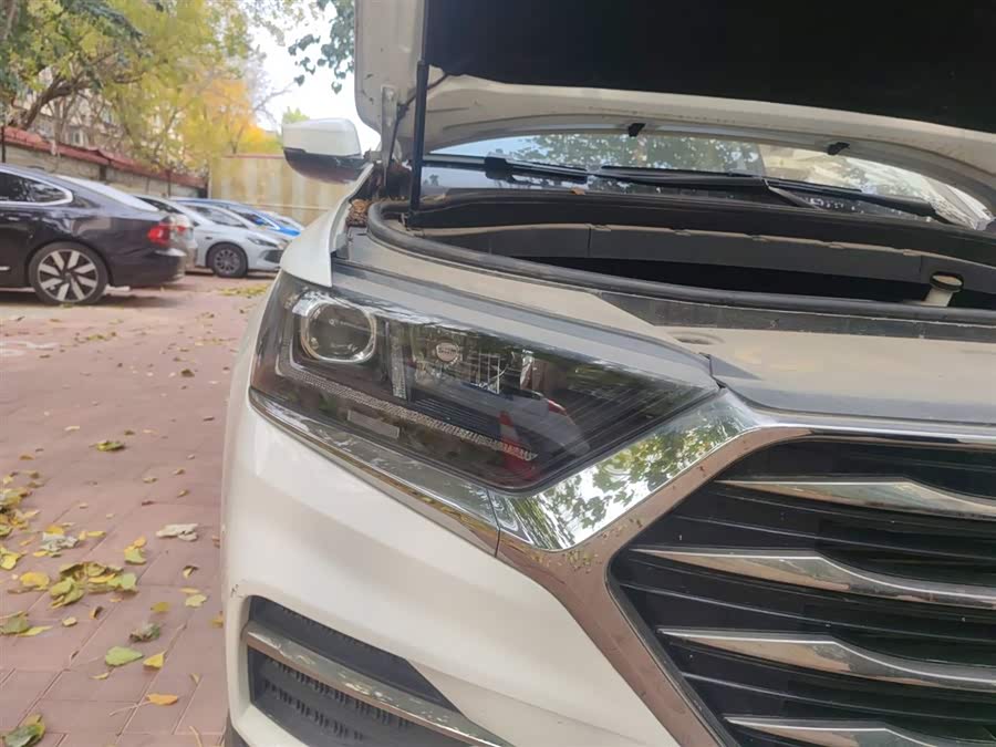 SWM斯威汽车 SWM斯威G01 2018 #9 SWM斯威汽车 SWM斯威G01 2018 汽车图片 #9