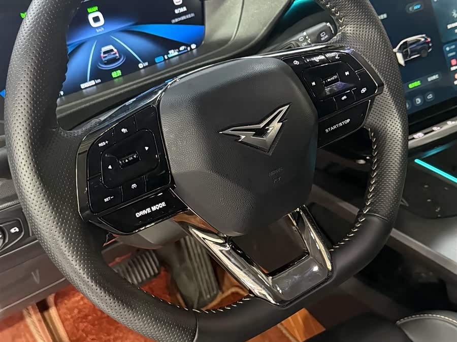 Kaiyi Kunlun New Energy 2025 #9 Kaiyi Kunlun New Energy 2025 car image #9