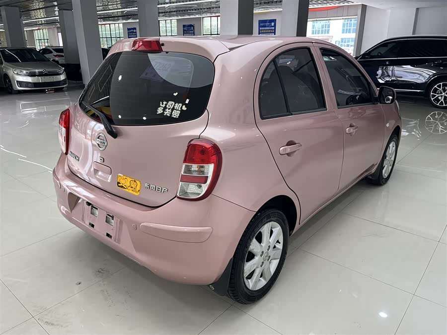 Nissan March 2016 #10 Nissan March 2016 صورة سيارة #10