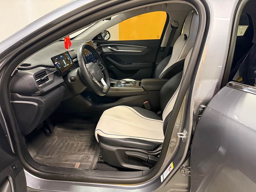 BYD Destroyer 05 2025 #3 BYD Destroyer 05 2025 car image #3