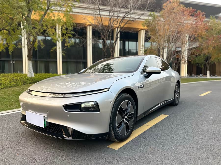 Xpeng P7 2025 #4 Xpeng P7 2025 صورة سيارة #4