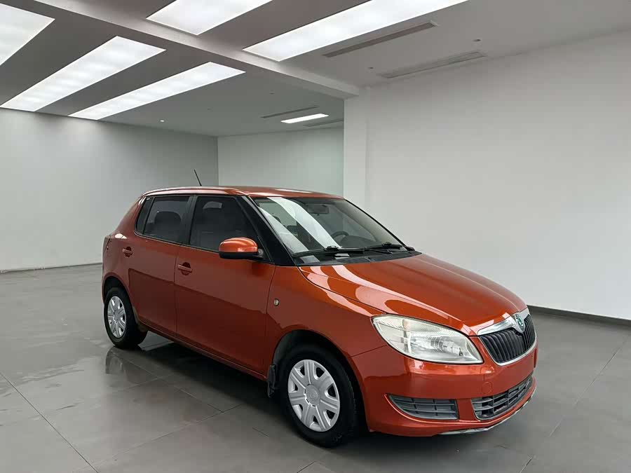 Skoda Fabia 2012 #4 Skoda Fabia 2012 صورة سيارة #4