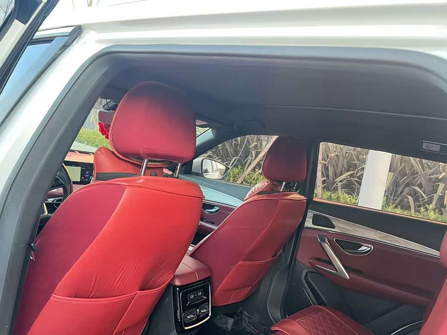 Jetour X70 PLUS 2023 #7 Jetour X70 PLUS 2023 car image #7
