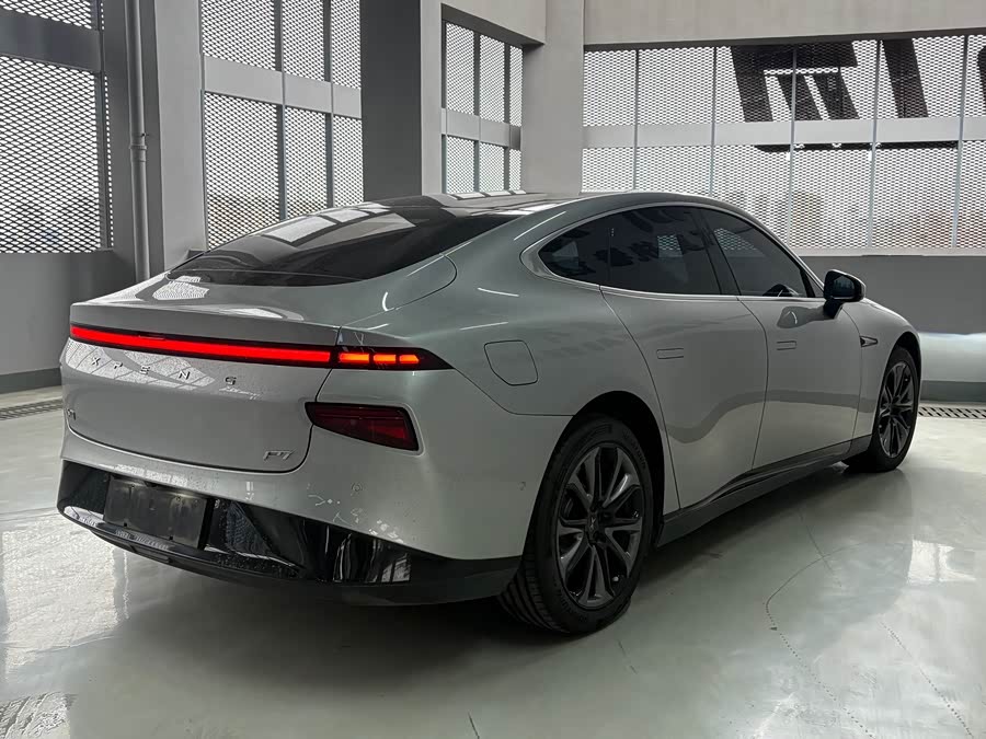 Xpeng P7 2022 #10 Xpeng P7 2022 car image #10