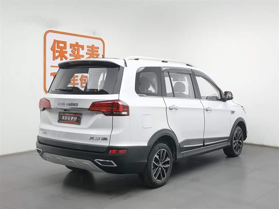 SWM X3 2017 #3 SWM X3 2017 изображение автомобиля #3