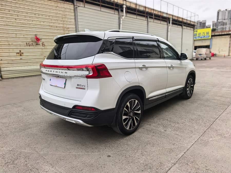 Forthing T5 2019 #4 Forthing T5 2019 imagem de carro #4