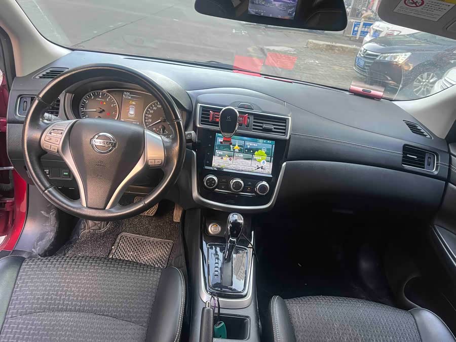 Nissan TIIDA 2019 #4 Nissan TIIDA 2019 imagen de coche #4