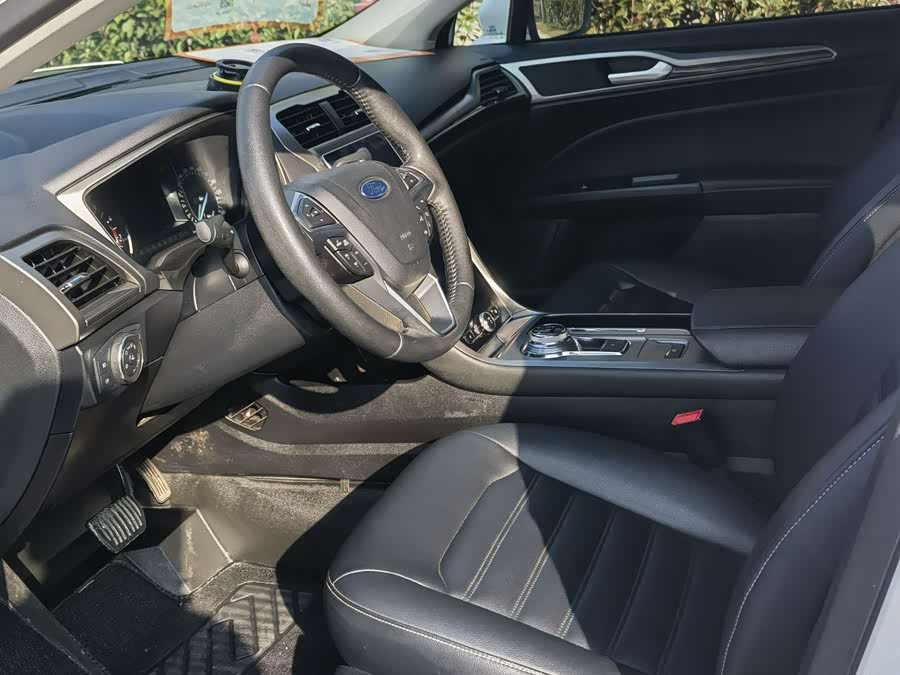 Ford Mondeo 2020 #7 Ford Mondeo 2020 car image #7