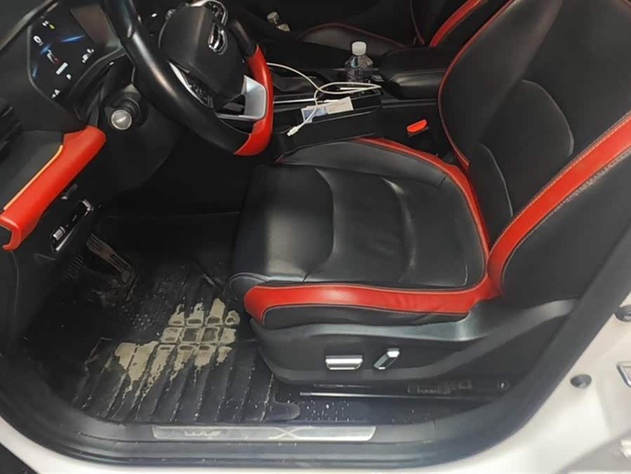 GEELY 2022 #10 GEELY 2022 immagine di auto #10