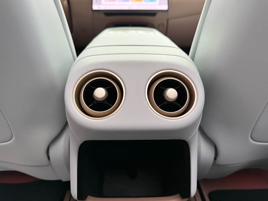 Avatr 12 2024 #16 Avatr 12 2024 imagen de coche #16