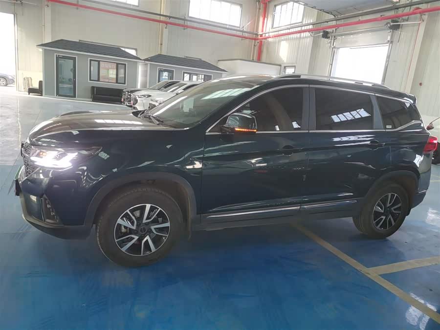 Forthing T5 2023 #6 Forthing T5 2023 immagine di auto #6