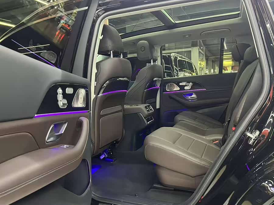 Mercedes-Benz GLS Class 2023 #6 Mercedes-Benz GLS Class 2023 car image #6