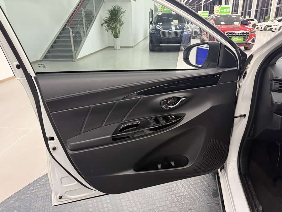 Toyota Yaris L Zhixuan 2022 #17 Toyota Yaris L Zhixuan 2022 imagem de carro #17