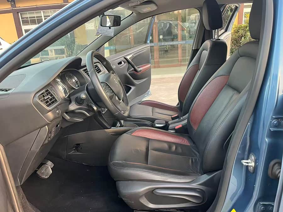 Citroen C3-XR 2015 #5 Citroen C3-XR 2015 car image #5