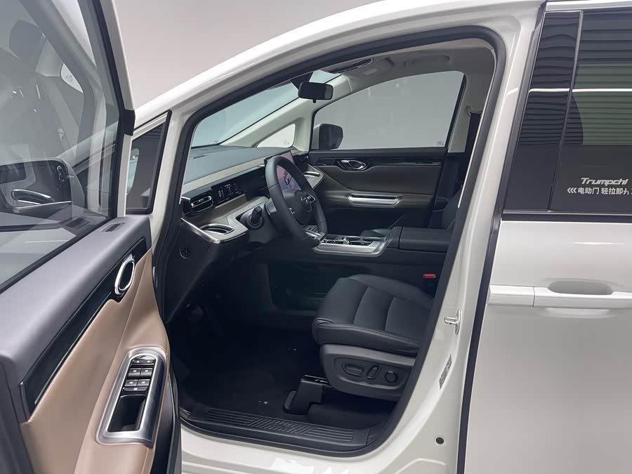 GAC Trumpchi E8 New Energy 2024 #17 GAC Trumpchi E8 New Energy 2024 car image #17