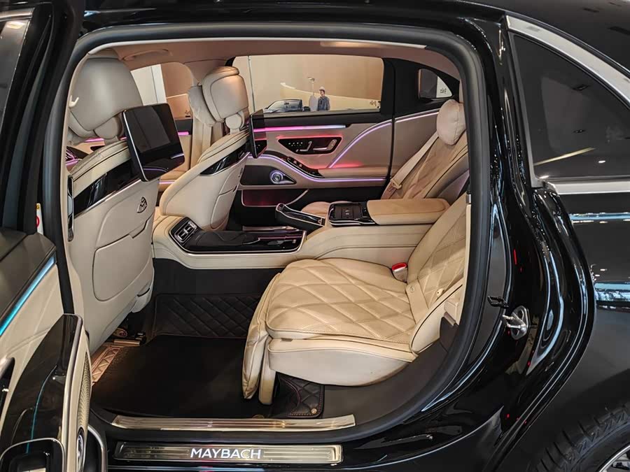 Mercedes-Benz Maybach S Class New Energy 2023 #9 Mercedes-Benz Maybach S Class New Energy 2023 car image #9