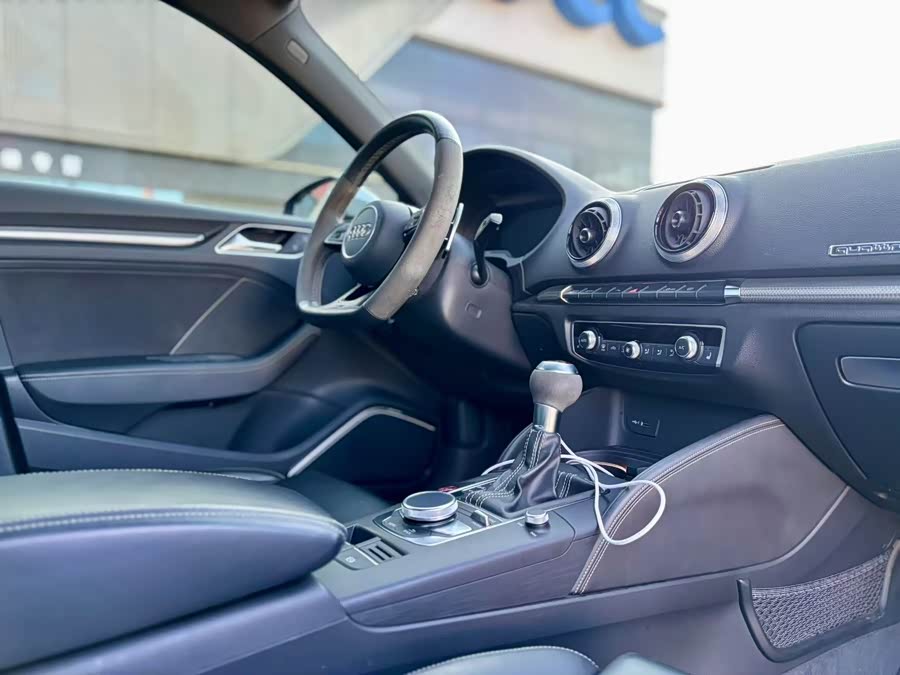 Audi RS 3 2018 #8 Audi RS 3 2018 imagem de carro #8